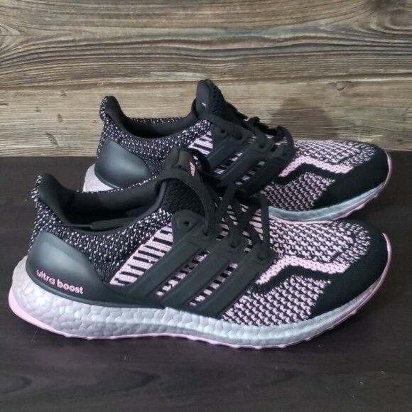 New Adidas Ultraboost 5.0 DNA Black Pink Knit Running Sneakers Size 7 Womens - Picture 4 of 8